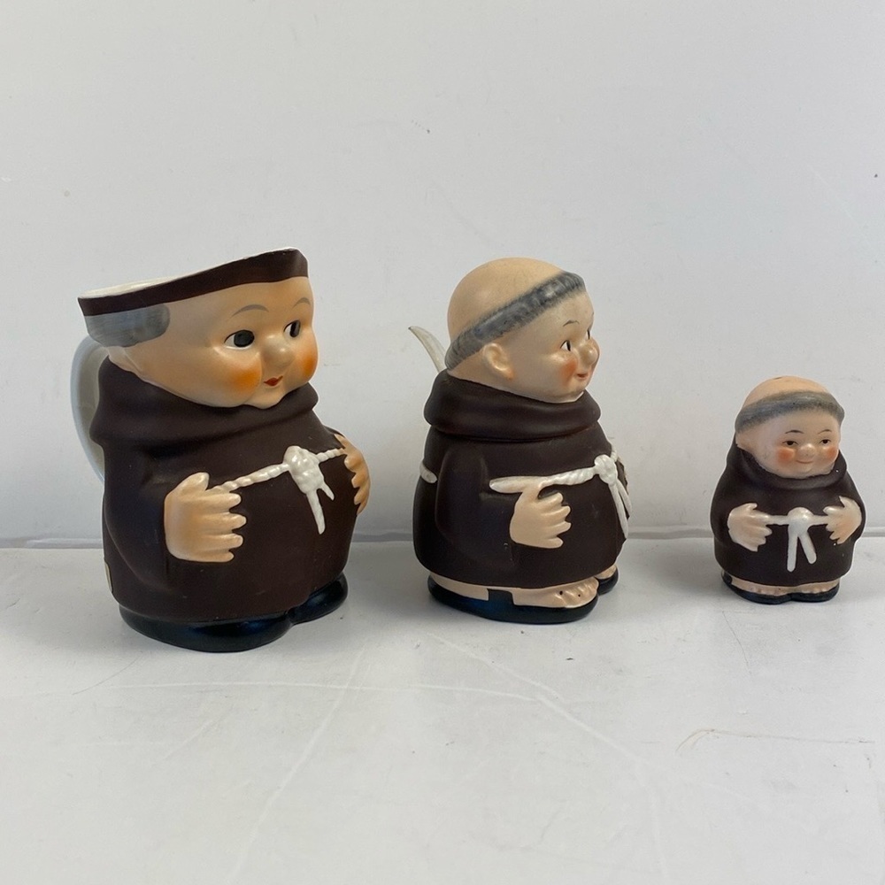 Goebel *Friar Tuck Monk* Cream sugar set salt shaker creamer West Germany vtg